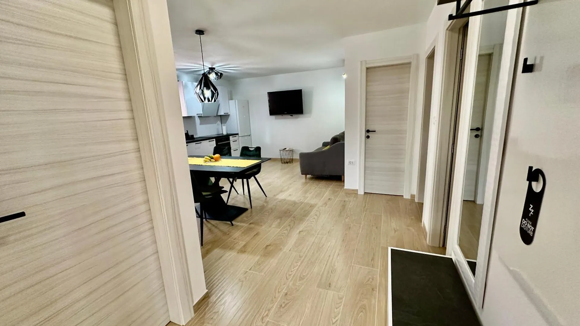 Apartments Marijan & Marija Bale
